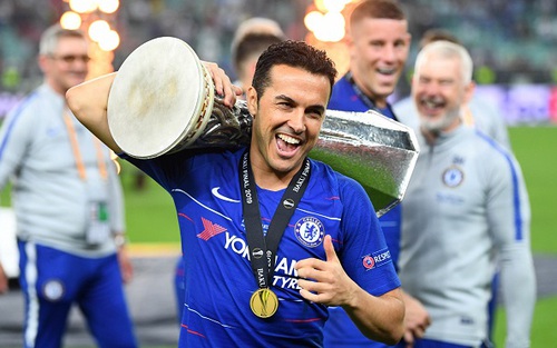 Pedro trở thành cầu thủ đầu tiên giành 5 danh hiệu lớn nhất của bóng đá thế giới