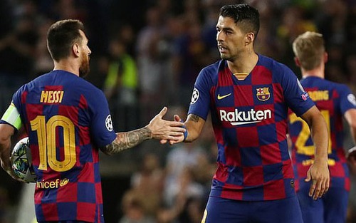 Fan bóng đá phát sốt với pha solo rồi kiến tạo đẳng cấp của Messi cho Suarez