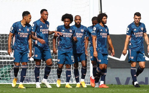 Fulham 0–3 Arsenal: Tân binh tỏa sáng, Arsenal thắng trận ra quân