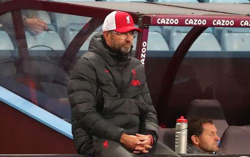 Klopp thừa nhận Liverpool đã ‘mất phương hướng’ trong trận thua thảm Villa