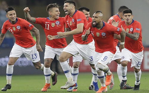 Soi kèo nhà cái Peru vs Chile. Nhận định, dự đoán vòng loại World Cup 2022 (8h00, 8/10)