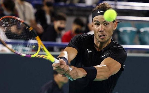 Nadal nhiễm Covid-19, nhiều khả năng không dự Úc mở rộng