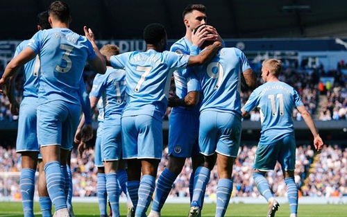 Man City 5–1 Watford: Jesus lập 'poker', Thày trò Guardiola đẩy áp lực về phía Liverpool