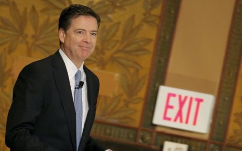 Gần nửa dân Mỹ tin cựu Giám đốc FBI Comey hơn Tổng thống Donald Trump