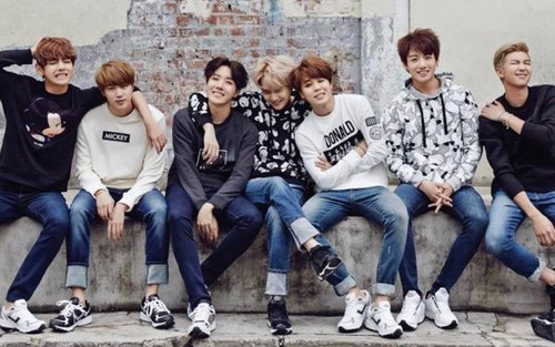 BTS phá vỡ nhiều kỷ lục với 'Love Yourself: Her': Hãy nghĩ về tình yêu đích thực