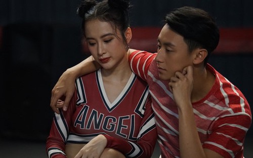 Âm nhạc không 'cứu' nổi Glee Việt Nam?