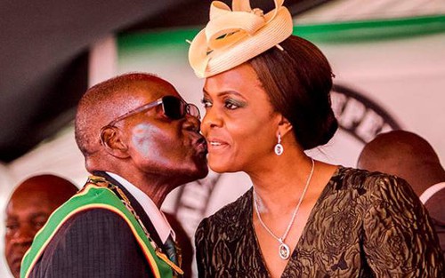'Đảo chính' ở Zimbabwe: Cuộc đời chính trị của Tổng thống cao tuổi nhất thế giới qua ảnh