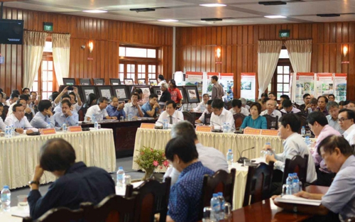 Tìm giải pháp Kiến trúc cho tuyến dân cư tôn nền vượt lũ và nông thôn mới Đồng bằng sông Cửu Long'