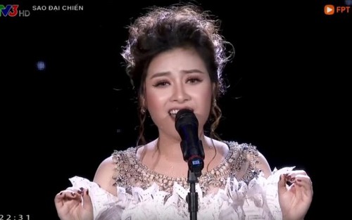 Ca khúc 'Lũ đêm': Đông Hùng hay Dương Hoàng Yến hát hay hơn?
