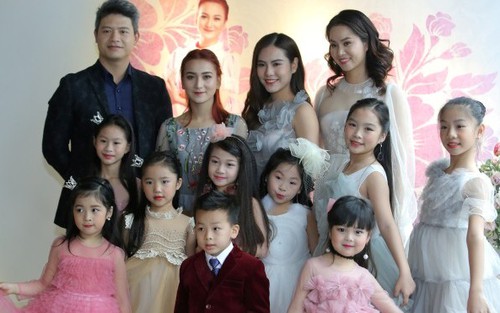 Trình diễn vũ kịch ballet 'Kẹp hạt dẻ' phiên bản nhí tại Hà Nội
