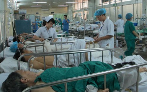 Bị bệnh phải đi khám thường xuyên thì chi trả BHYT như thế nào?