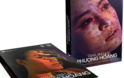 Tự truyện của Hoàng Thùy Linh: Dù đau đớn và muộn màng, nhưng viết ra vẫn tốt hơn