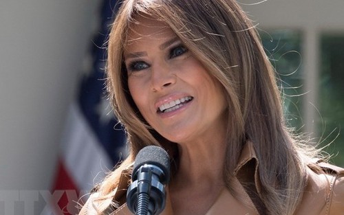 Đệ nhất phu nhân Mỹ Melania Trump nhập viện để phẫu thuật