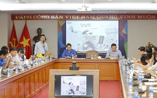 Người dùng mạng xã hội cần 'like và share có trách nhiệm'