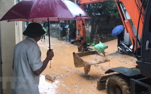 Lũ quét cuốn trôi 1 sĩ quan Công an tại Quảng Ninh