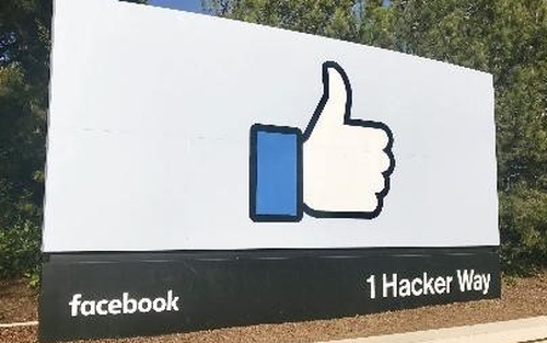 Facebook thông báo tới người dùng về lỗi phần mềm tự động 'bỏ chặn'