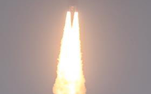 Vụ phóng thứ 100 của tên lửa đẩy Ariane 5