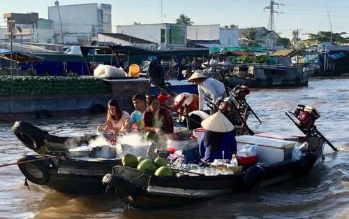 Thăm chợ nổi Cái Răng