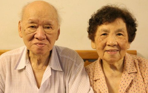 'Hồi ức tình yêu' của vợ chồng nhà văn Vũ Tú Nam: Qua 'đám cưới vàng' nhiều năm, vẫn chưa có giấy kết hôn