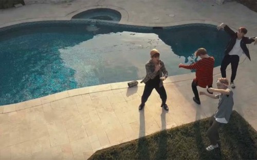 Burn The Stage: The Movie: Cảm nhận khác về BTS của đời thường
