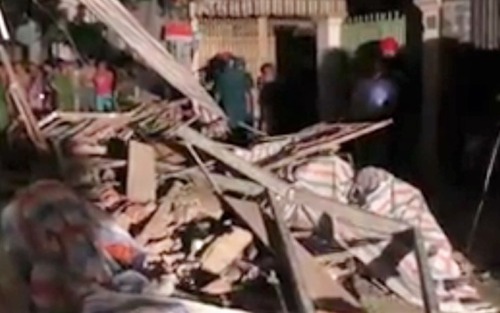 Thành phố Hồ Chí Minh: Sập giàn giáo khiến 2 người thương vong