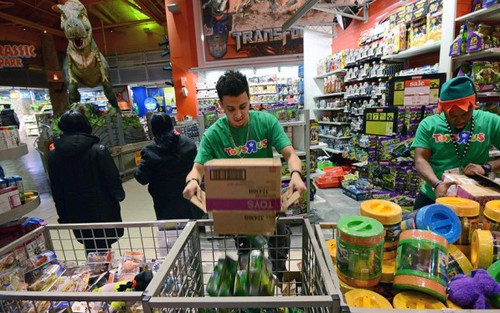Thư gửi robot Citizen: Ngày nào cũng như... Black Friday!