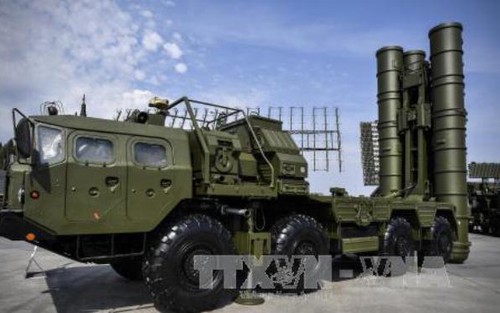 Ấn Độ sẽ tiếp nhận tên lửa S-400 của Nga từ năm 2020