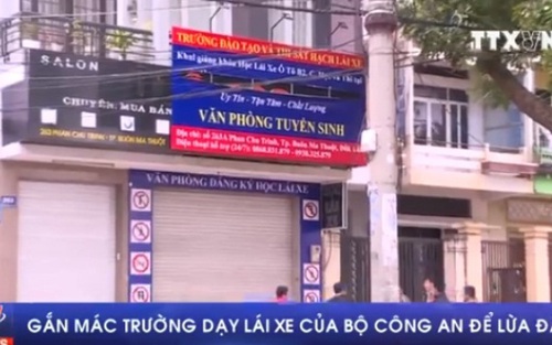 Gắn mác trường dạy lái xe của Bộ Công an để lừa đảo