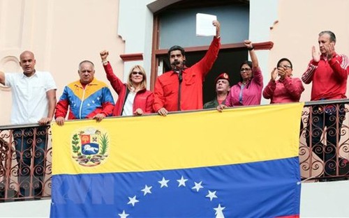 Tổng thống Venezuela sẵn sàng đối thoại với thủ lĩnh đối lập