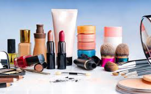 Truyện cười bốn phương: Mỹ phẩm đắt tiền nhất