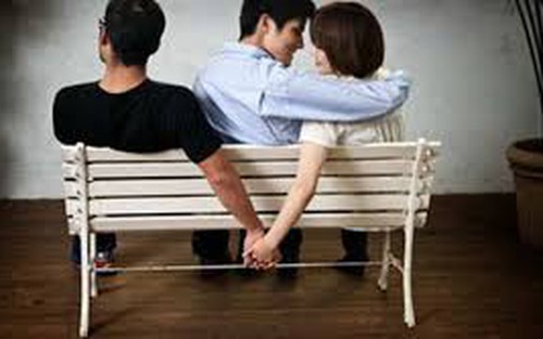 Truyện cười bốn phương: Cao thủ ngoại tình