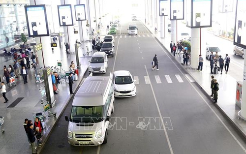 Sẽ không thu tiền đối với xe ra vào khu vực đón trả khách tại sân bay