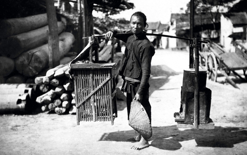 'Gánh hàng rong và những tiếng rao trên đường phố Hà Nội'