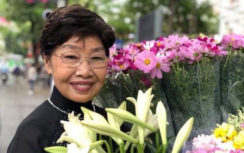 Phan Thị Thanh Nhàn: Nửa thế kỷ … 'Hương thầm thơm mãi bước người đi'