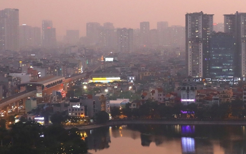 Không khí Hà Nội lại ô nhiễm nặng