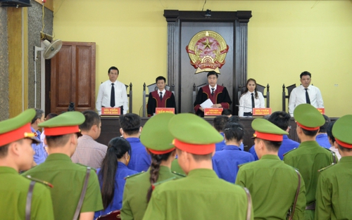 Tuyên án 12 bị cáo trong vụ gian lận điểm thi tại Sơn La