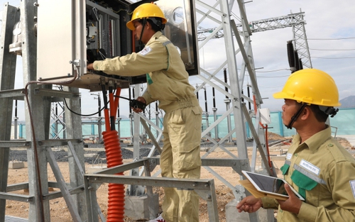 EVN đã giảm hơn 6.800 tỷ đồng tiền điện cho khách hàng ảnh hưởng dịch COVID-19