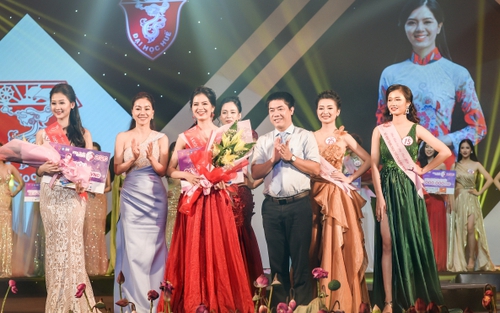 'Bà trùm' hoa hậu Phạm Kim Dung cùng Á hậu Thúy An tìm ứng viên cho HHVN 2020