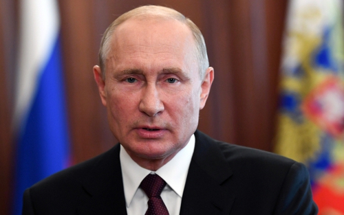 Tổng thống V.Putin: Nga phải bảo vệ chủ quyền chính trị và độc lập kinh tế