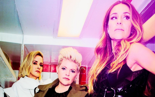 'Gaslighter' của The Chicks: Xứng đáng là album nhạc đồng quê hay nhất năm 2020!