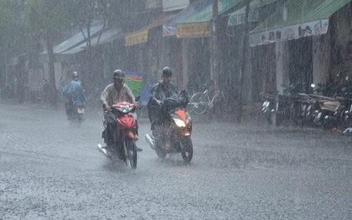 Thời tiết: Mưa dông gia tăng ở miền Bắc, miền Trung nắng nóng