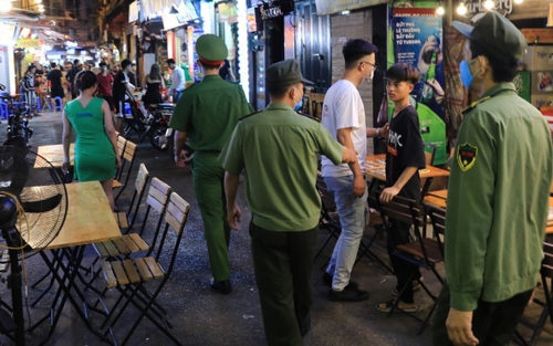 Bắc Ninh tạm dừng hoạt động các cơ sở kinh doanh dịch vụ karaoke, quán bar, vũ trường, game từ 0 giờ ngày 3/5