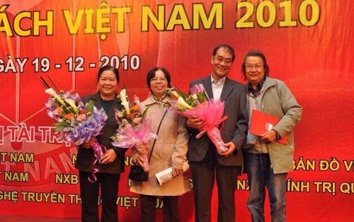 10 năm ngày mất nhà văn Trần Hoài Dương: 'Miền xanh thẳm' trong lòng người ở lại