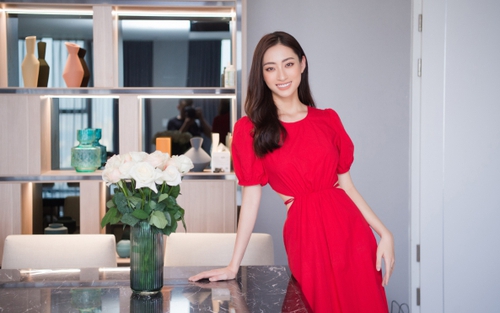 Hoa hậu Lương Thuỳ Linh tậu penthouse ở tuổi 21