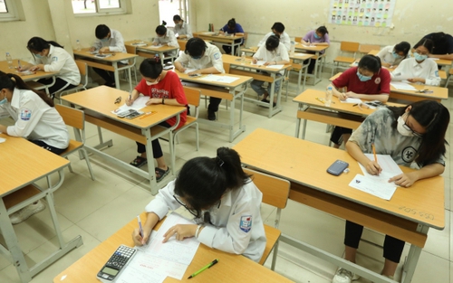Thi tốt nghiệp THPT năm 2021: Thí sinh không dễ lấy điểm giỏi ở các bài thi tổ hợp