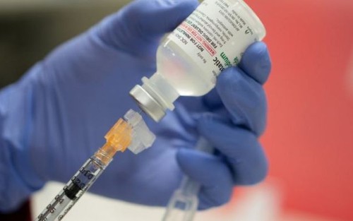 Cuộc đua vaccine phòng ung thư công nghệ mRNA giống vaccine Covid-19 của Pfizer