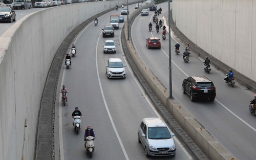 Hà Nội phân luồng khi thi công dự án sửa chữa hầm Kim Liên