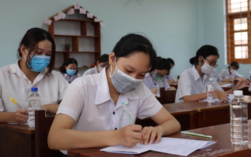 Kỳ thi tốt nghiệp THPT năm 2021 đợt 2: Thí sinh phấn khởi vì đề thi Ngữ văn không khó