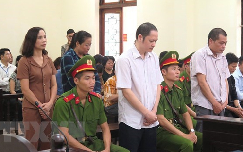 Khởi tố vụ hai học sinh cá biệt Hà Giang trúng tuyển trường công an