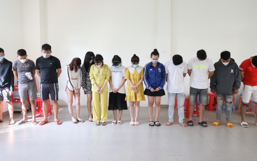 Tây Ninh: Điều tra hành vi sử dụng và tổ chức sử dụng trái phép ma túy tại quán karaoke Vui Vui